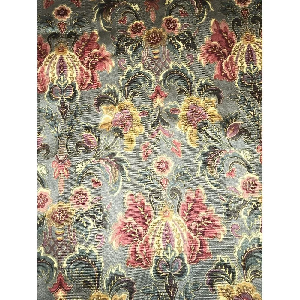 Luxury Floral Tapestry Table Runner With Tassels 72